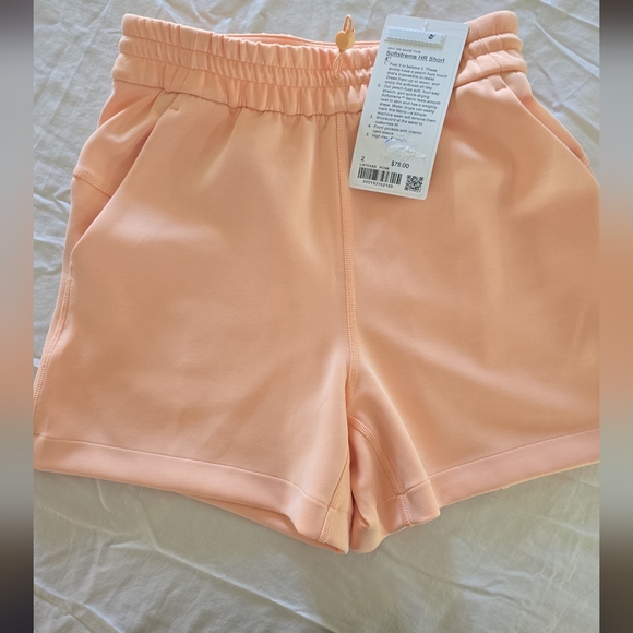 Lululemon soft stream high rise short - Picture 1 of 4